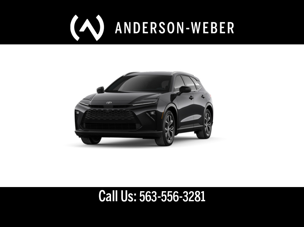 2025 Toyota Crown Signia XLE's photo