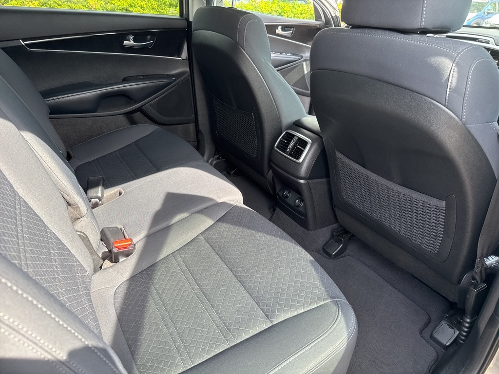 2018 Kia Sorento LX photo 20