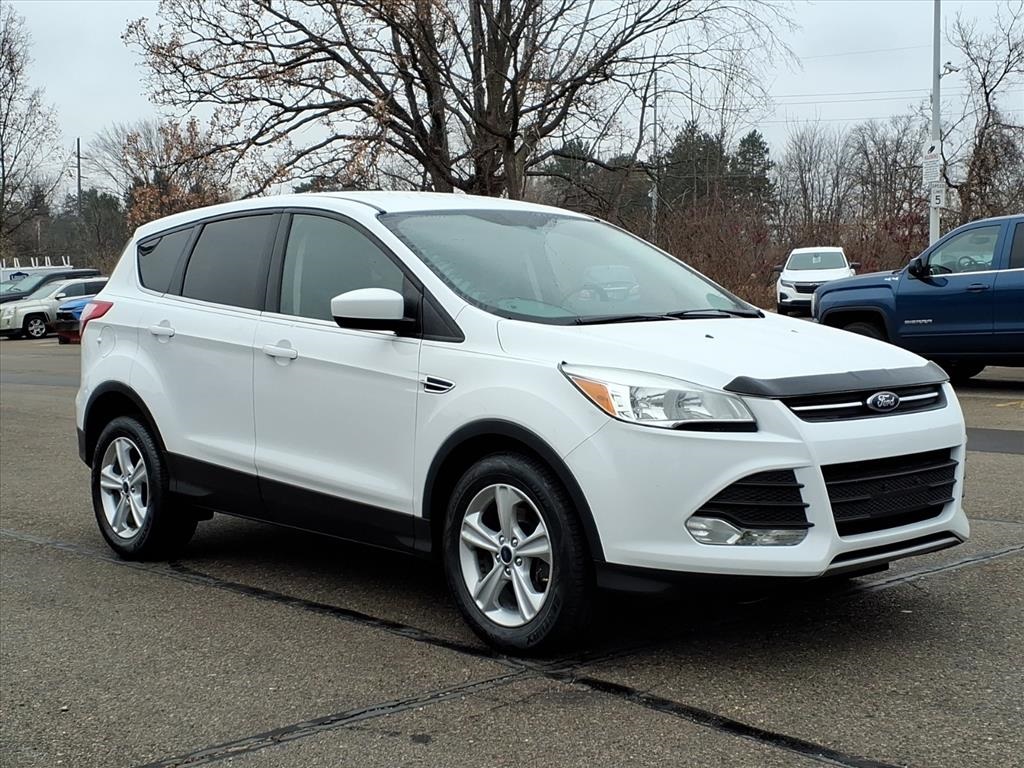 2015 Ford Escape SE photo 3