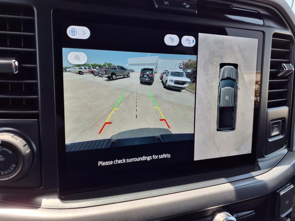 2025 Ford F-150 XLT photo 24