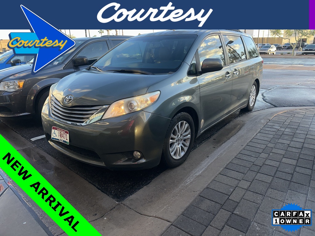 2013 Toyota Sienna XLE