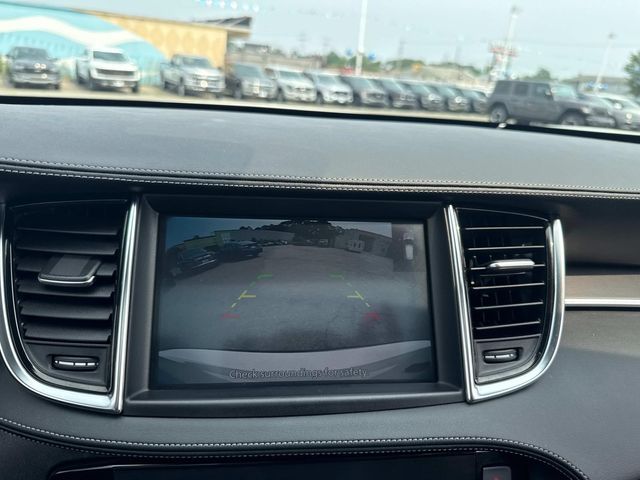 2022 Infiniti QX50 Luxe photo 25
