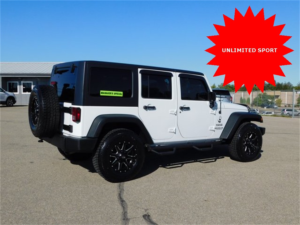 2016 Jeep Wrangler Unlimited Sport photo 3