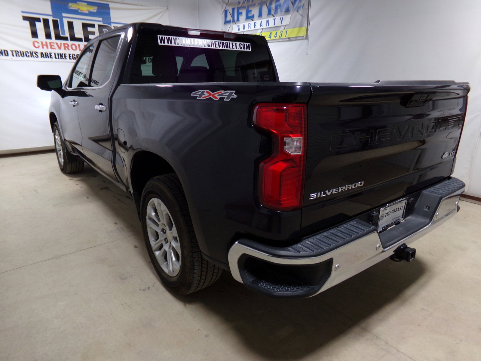 2023 Chevrolet Silverado 1500 LTZ photo 4