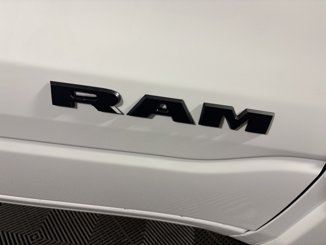 2025 Ram 1500 Big Horn photo 4