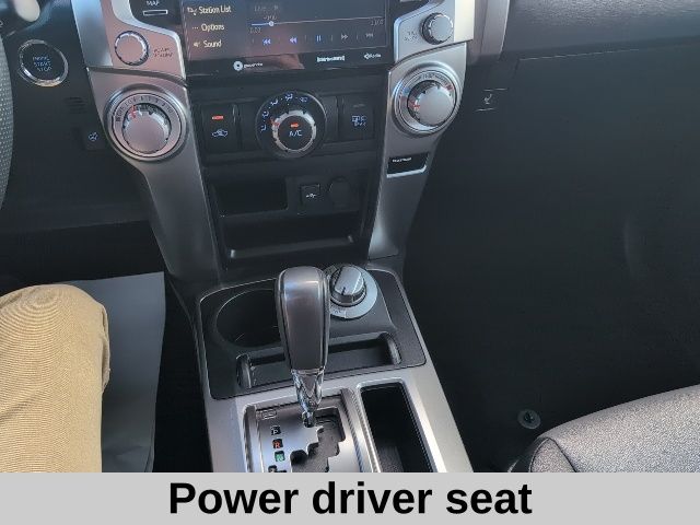 2024 Toyota 4Runner SR5 Premium photo 3
