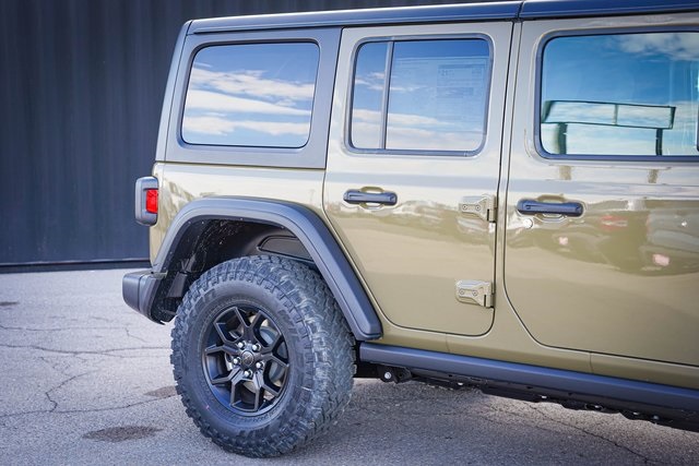 2025 Jeep Wrangler Willys photo 6