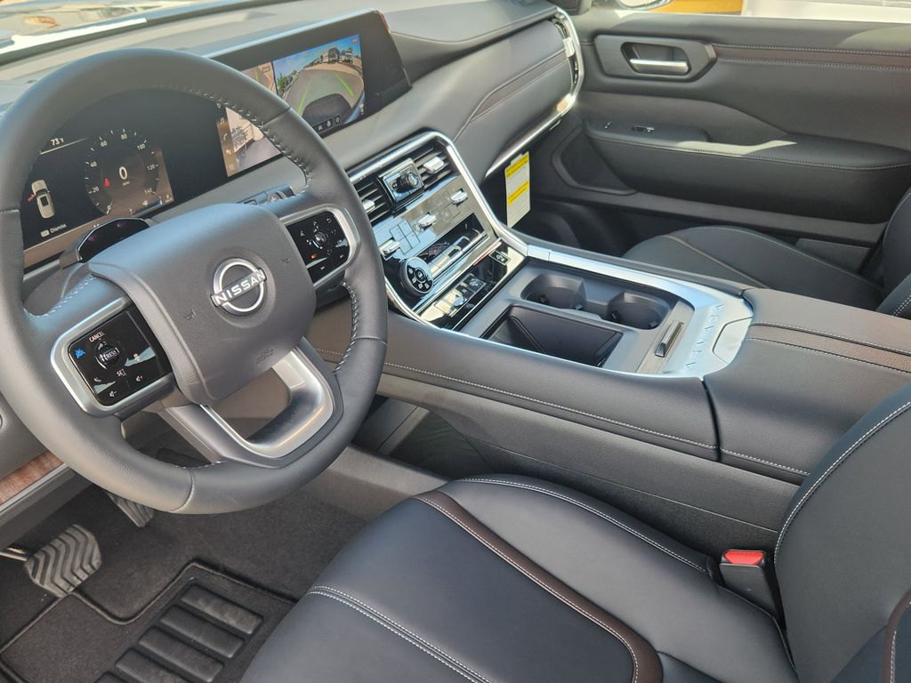 2025 Nissan Armada SL photo 12