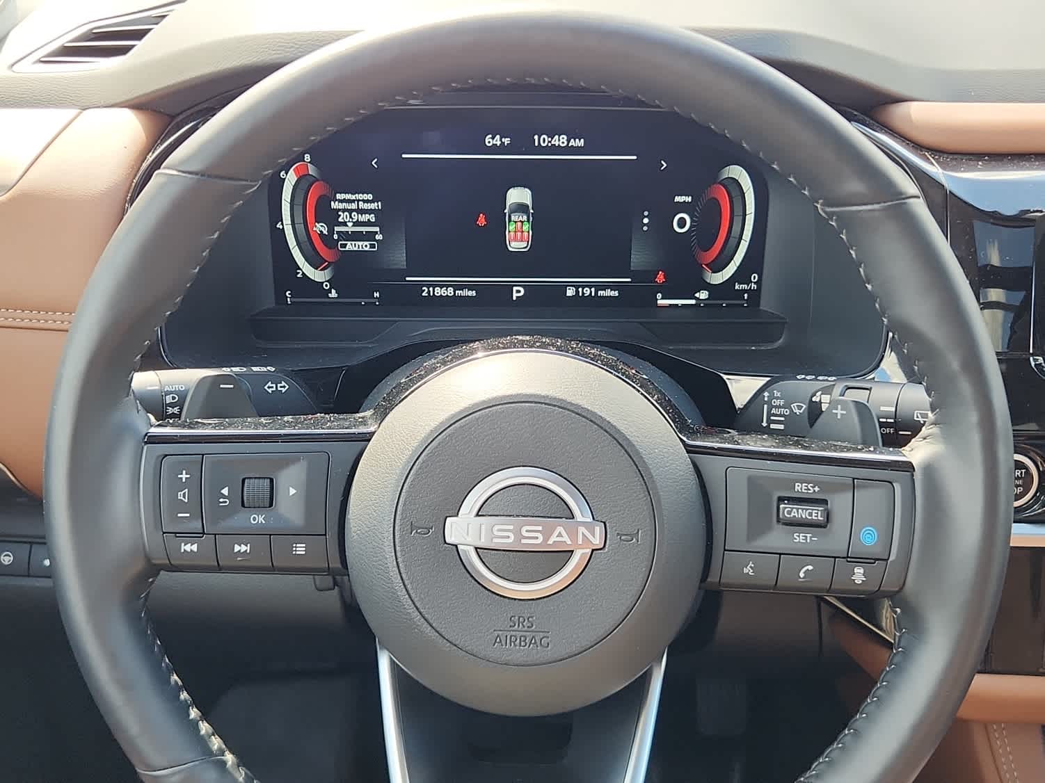 2024 Nissan Pathfinder Platinum photo 18
