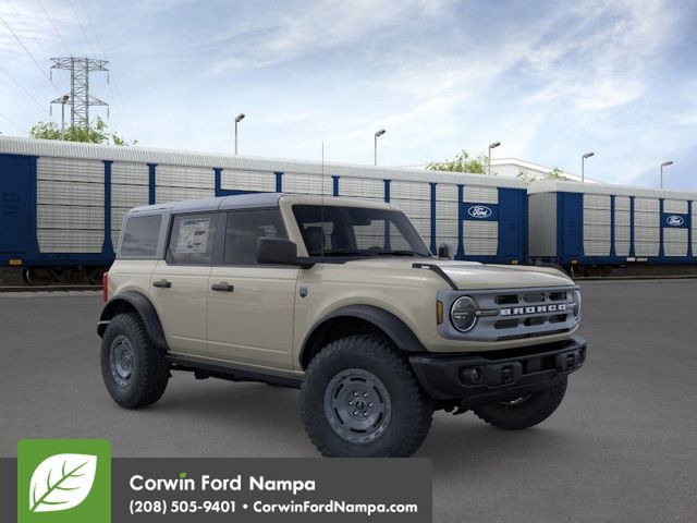 2025 Ford Bronco 4-Door Big Bend's photo