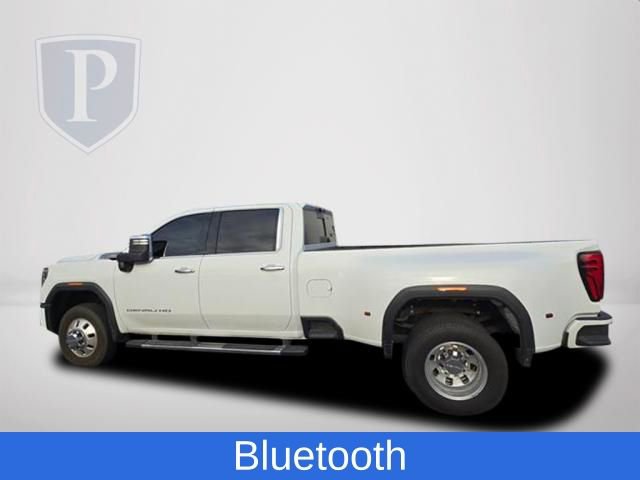2024 Gmc Sierra 3500 HD Denali photo 4