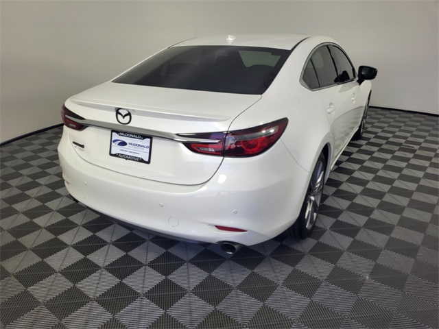 2018 Mazda Mazda6 Signature photo 4