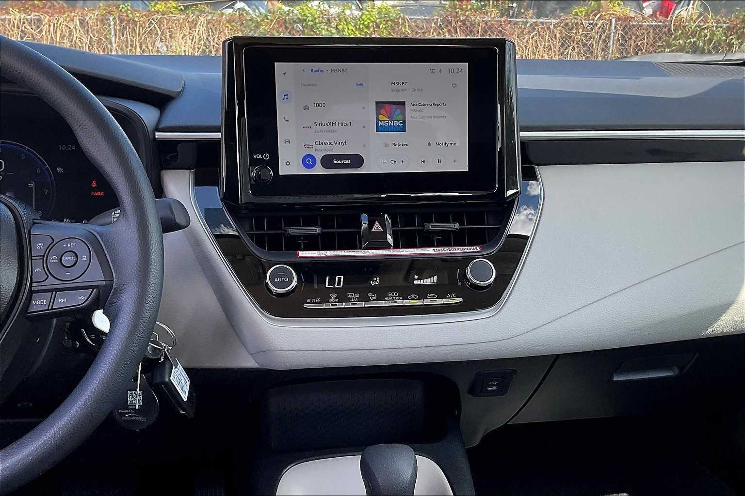 2026 Toyota Corolla LE photo 6