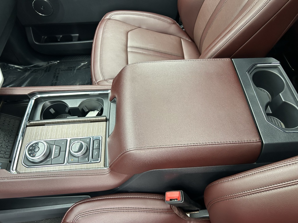 2024 Ford Expedition MAX Limited photo 19