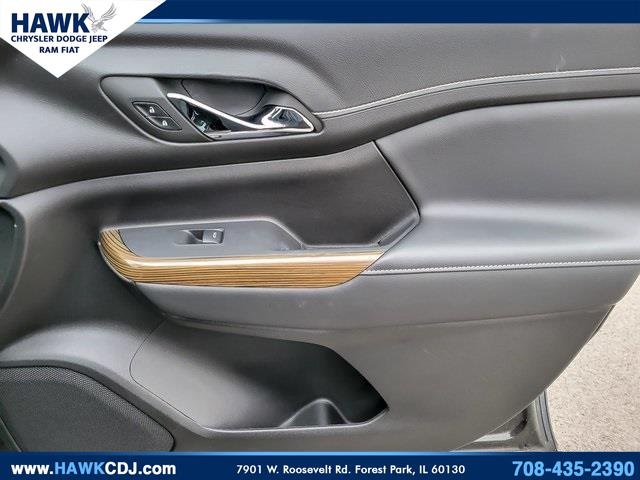 2023 GMC ACADIA - Image 21