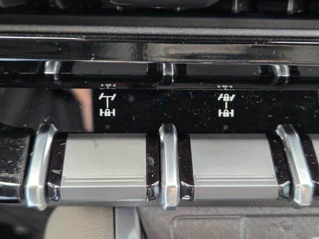 2026 Chevrolet Colorado ZR2 photo 29