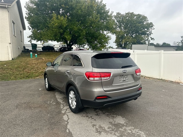 2018 Kia Sorento LX photo 27
