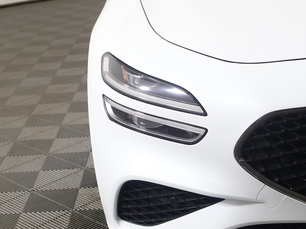 2023 Genesis G70 2.0T Sport Prestige photo 14