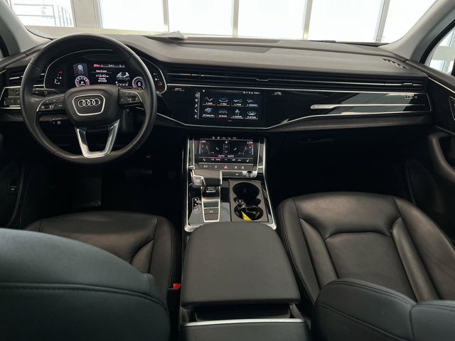 2022 Audi Q7 55 Premium photo 15