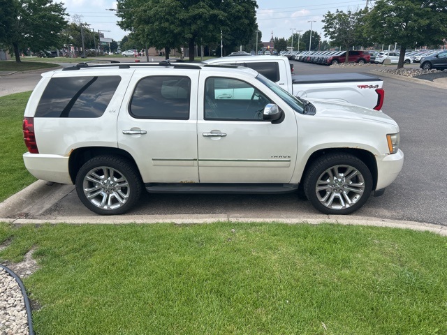 Used 2011 Chevrolet Tahoe LTZ with VIN 1GNSKCE02BR118828 for sale in Apple Valley, Minnesota