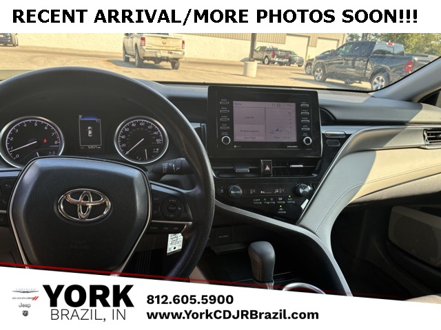 2023 Toyota Camry LE photo 8