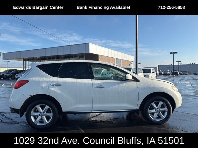 2010 Nissan Murano S's photo