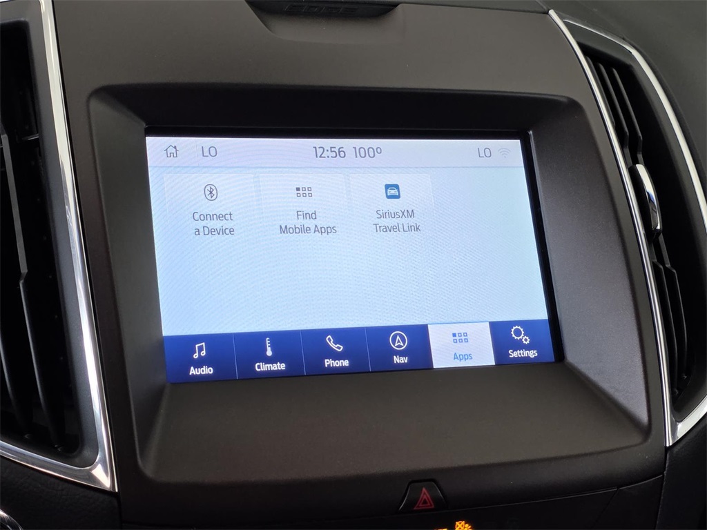 2020 Ford Edge Titanium photo 20