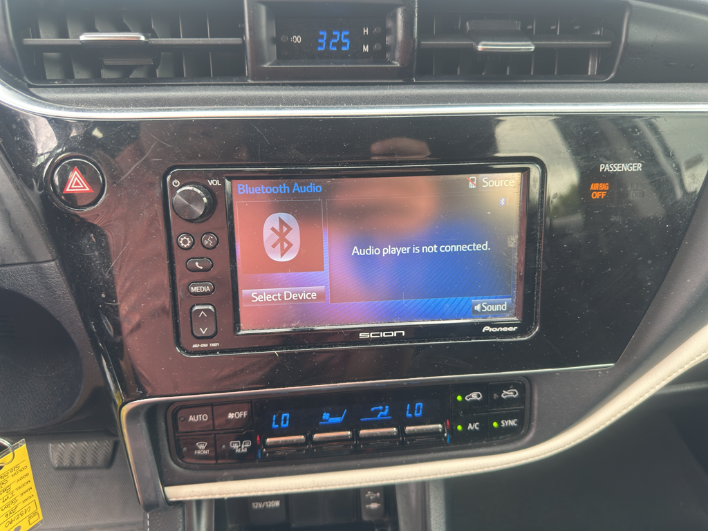 2016 Scion iM Base photo 9