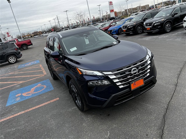 2024 Nissan Rogue SV photo 2