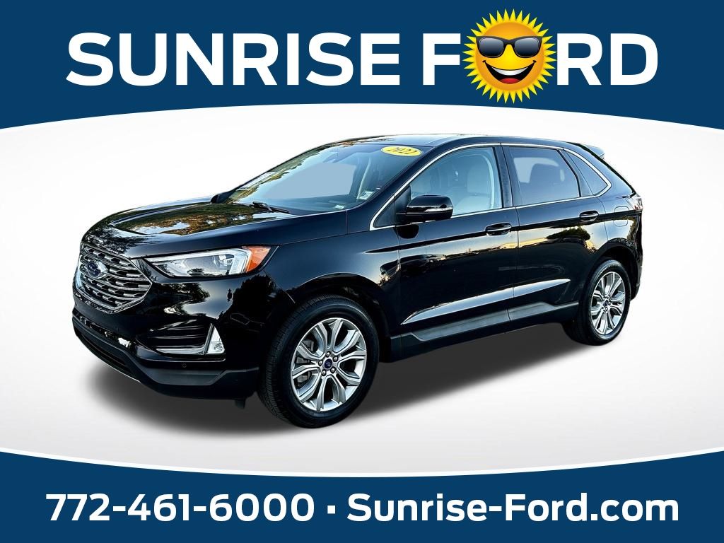 2022 Ford Edge Titanium's photo