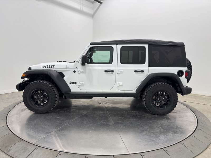 2026 Jeep Wrangler Willys photo 4
