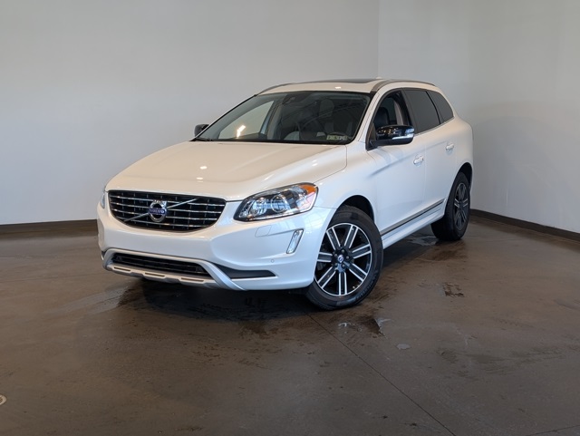 2017 Volvo XC60 T5 Dynamic