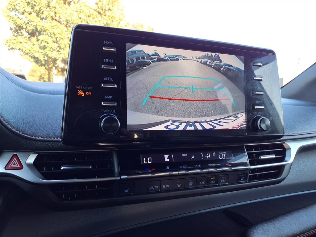 2021 Toyota Sienna XSE photo 15