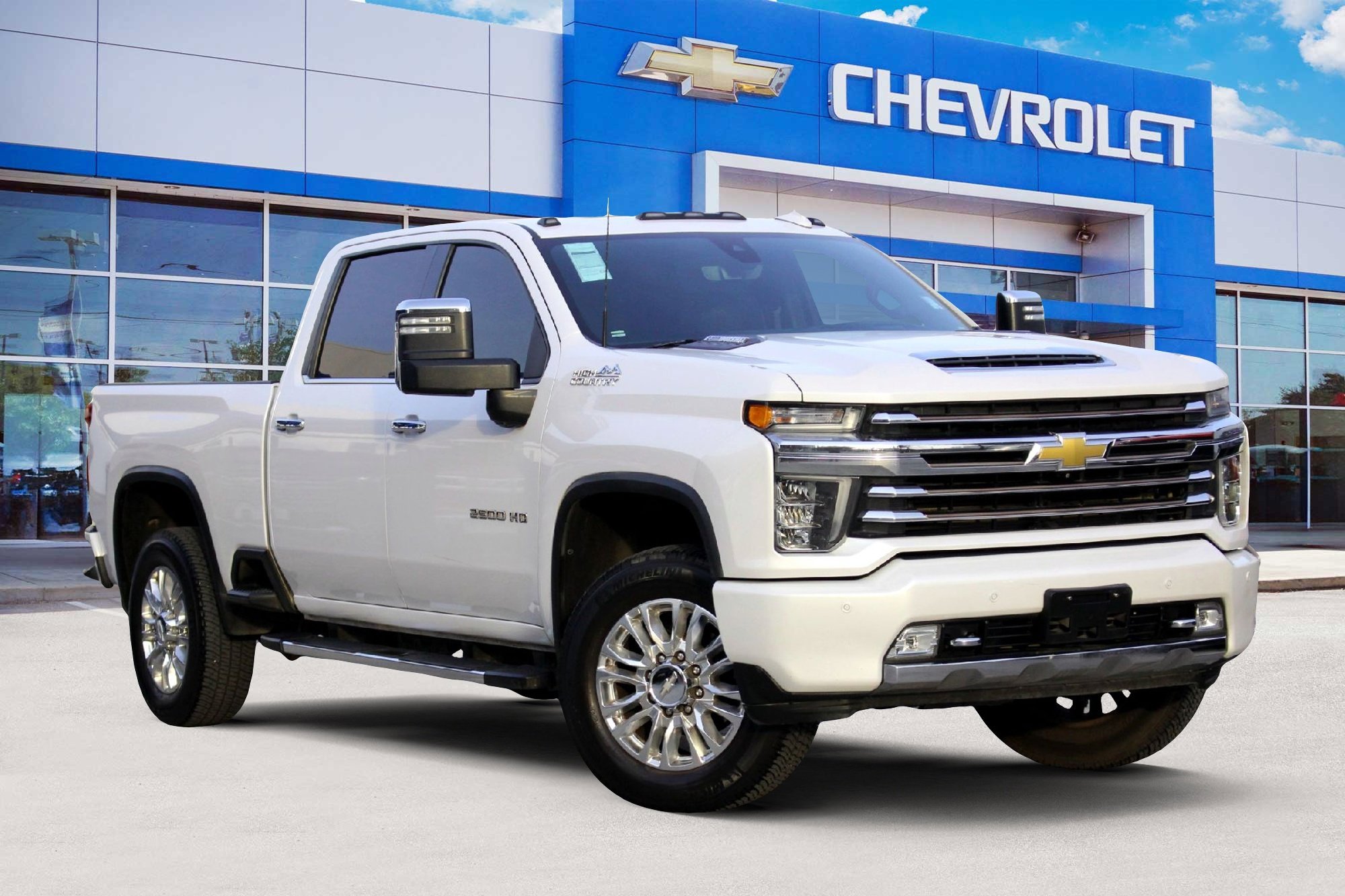 2020 Chevrolet Silverado HD High Country's photo