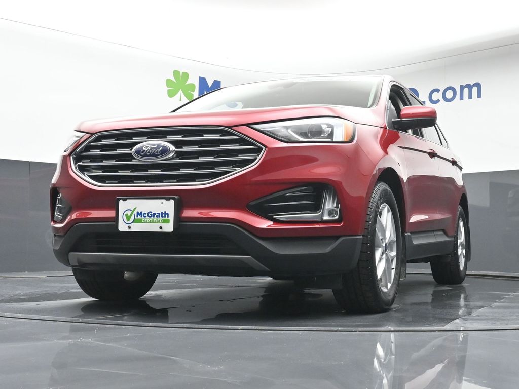 2021 Ford Edge SEL photo 4