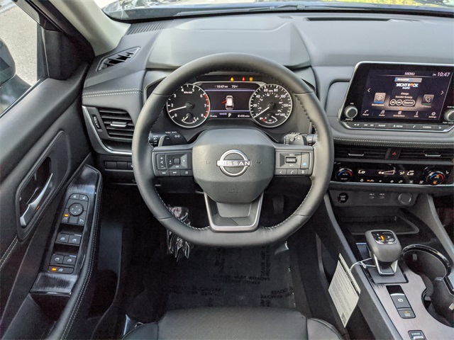 2026 Nissan Rogue SV photo 9