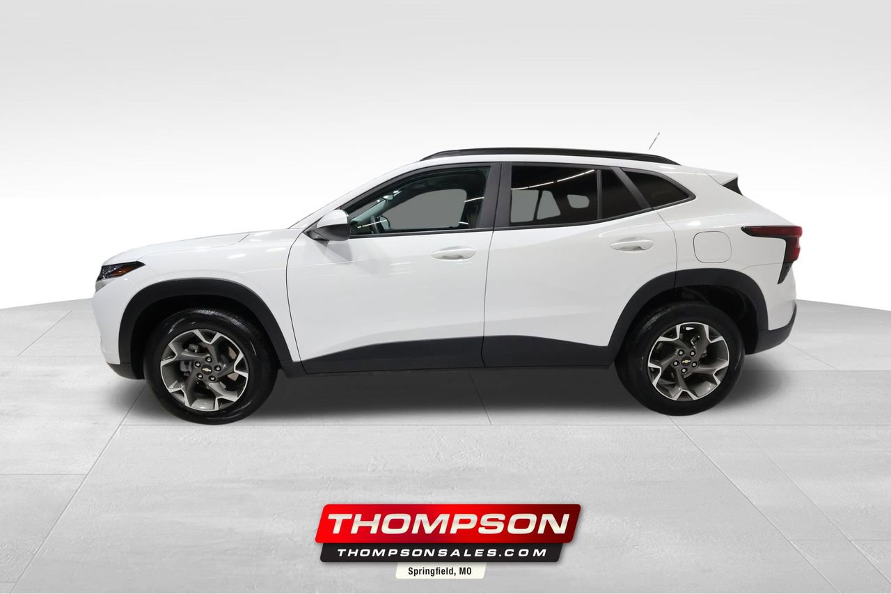 2025 Chevrolet Trax LT's photo