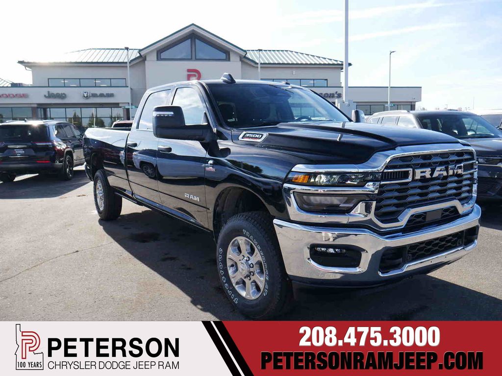 2026 RAM Ram 3500 Pickup Big Horn's photo