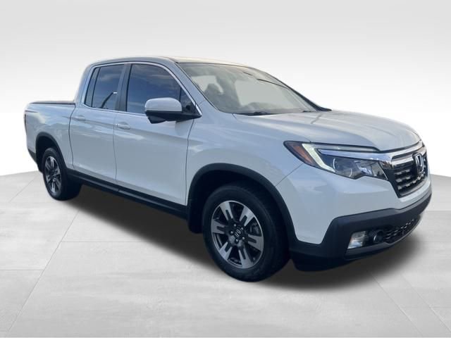 2019 Honda Ridgeline RTL-T's photo