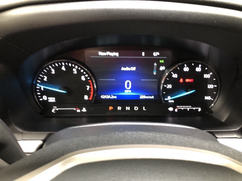 2023 Ford Explorer XLT photo 24