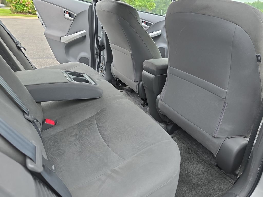 2010 Toyota Prius Two photo 10