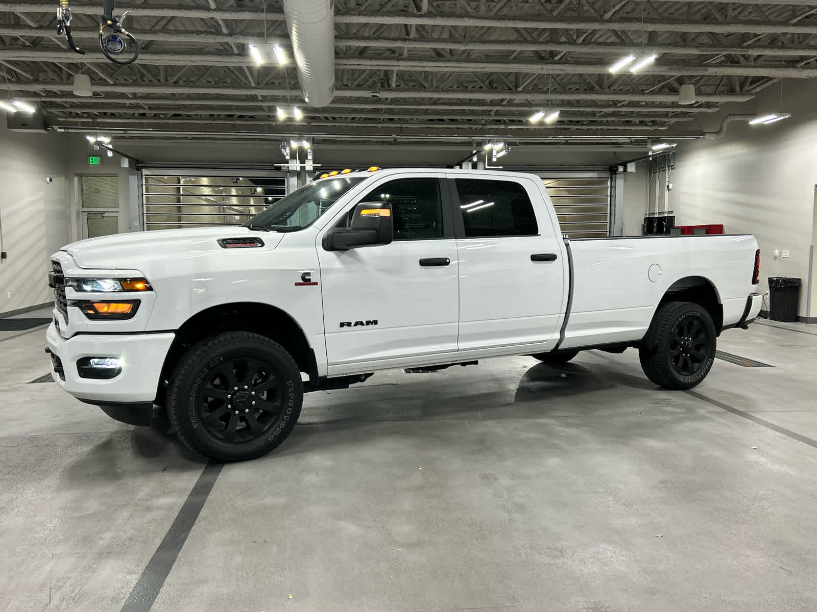2025 RAM Ram 3500 Pickup Big Horn's photo