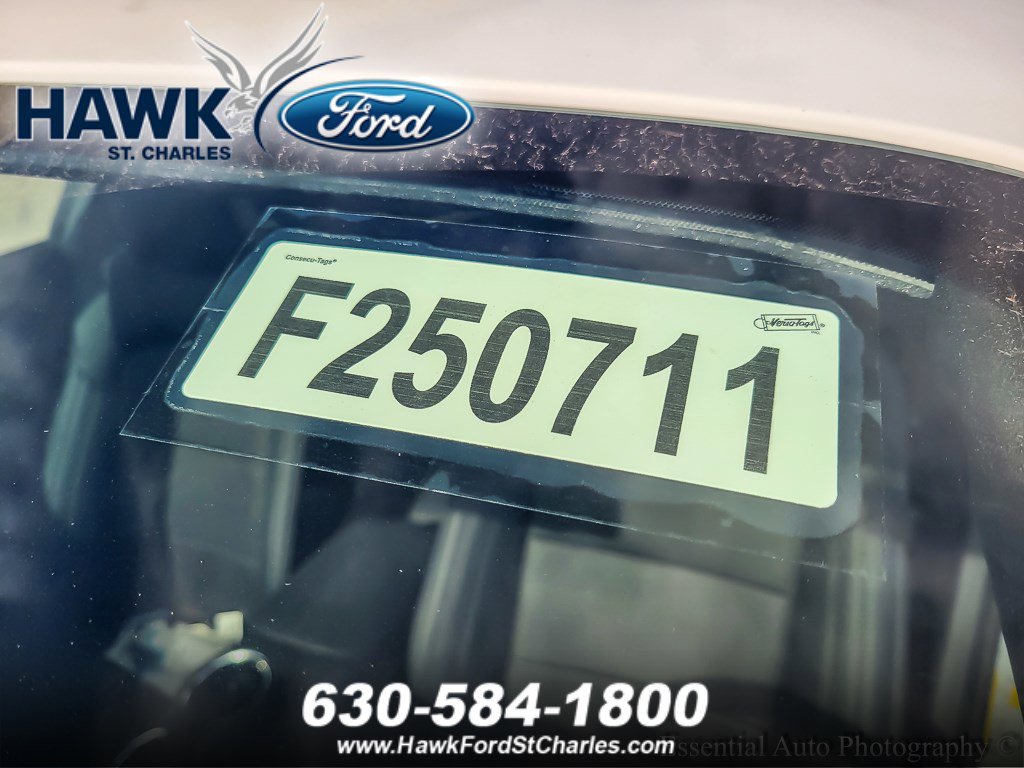 2025 FORD MUSTANG - Image 17