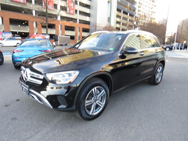 2021 Mercedes-Benz GLC GLC300's photo