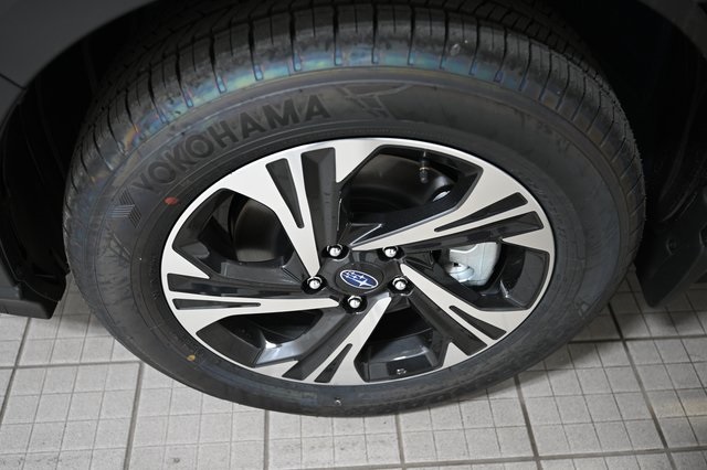 2025 Subaru Crosstrek Premium photo 16