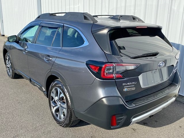 2021 Subaru Outback Limited photo 4