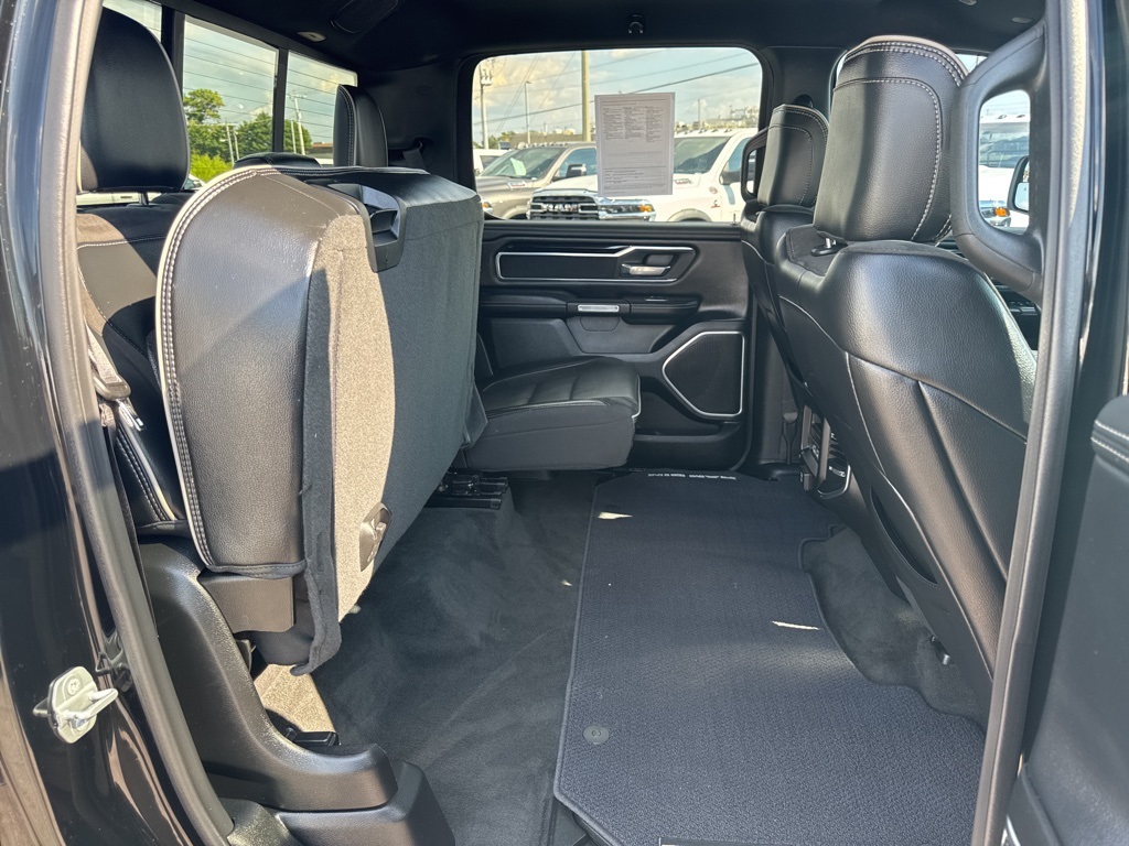 2020 Ram 1500 Laramie photo 13