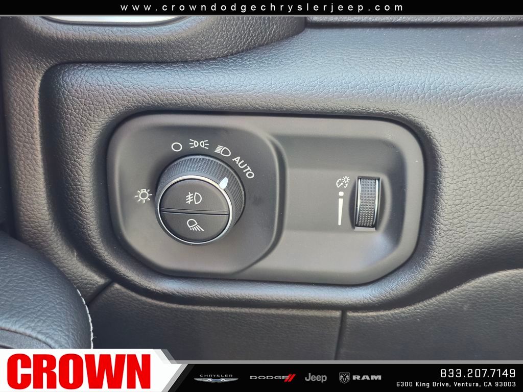 2026 Ram 3500 Big Horn photo 28
