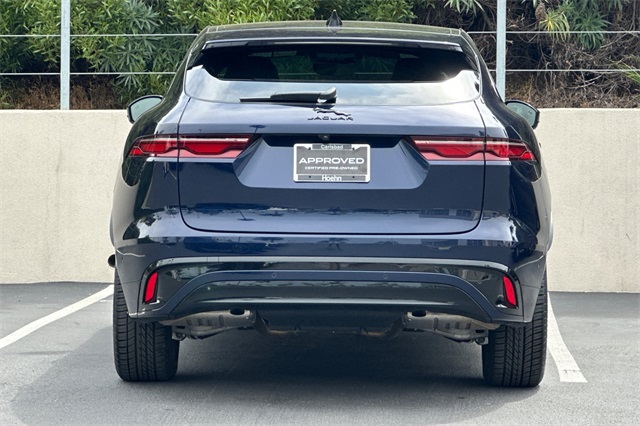 2025 Jaguar F-PACE P250 R-Dynamic S photo 3