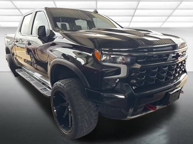 2023 Chevrolet Silverado 1500 ZR2's photo